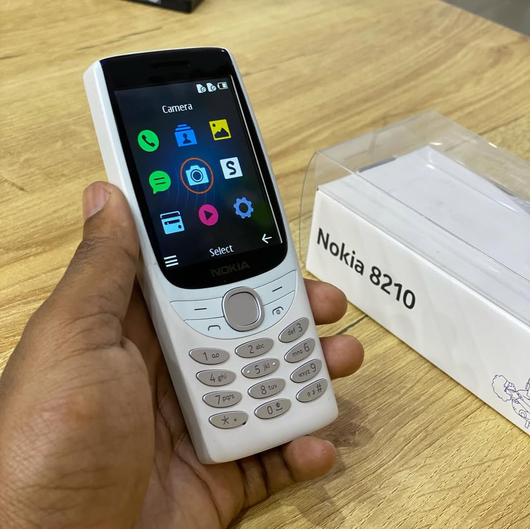 هاتف نوكيا 8210 الأصلي - 1SATOR.SHOP