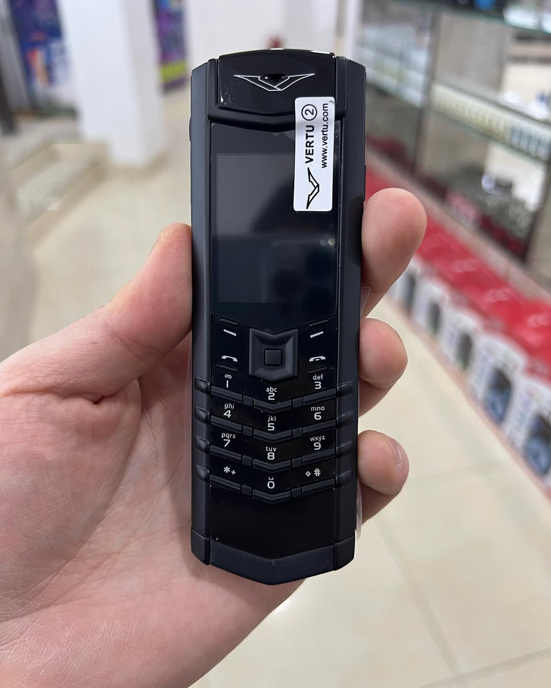 Vertu هاتف   الاصلي بتصميم فاخر - 1SATOR.SHOP